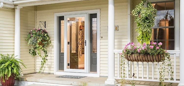 screen door installation in South Gate