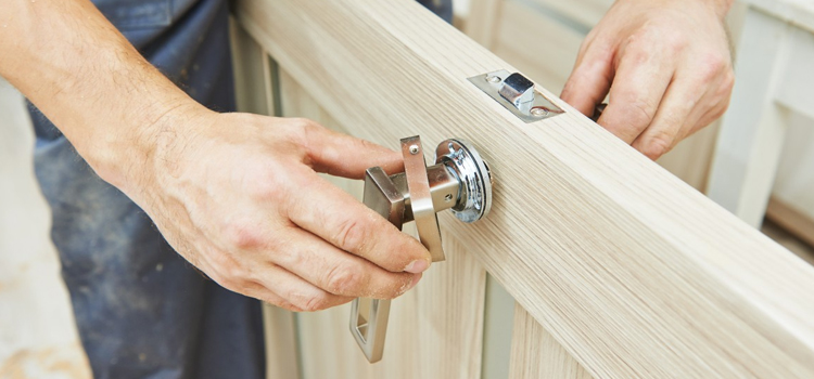 interior door repair South Gate